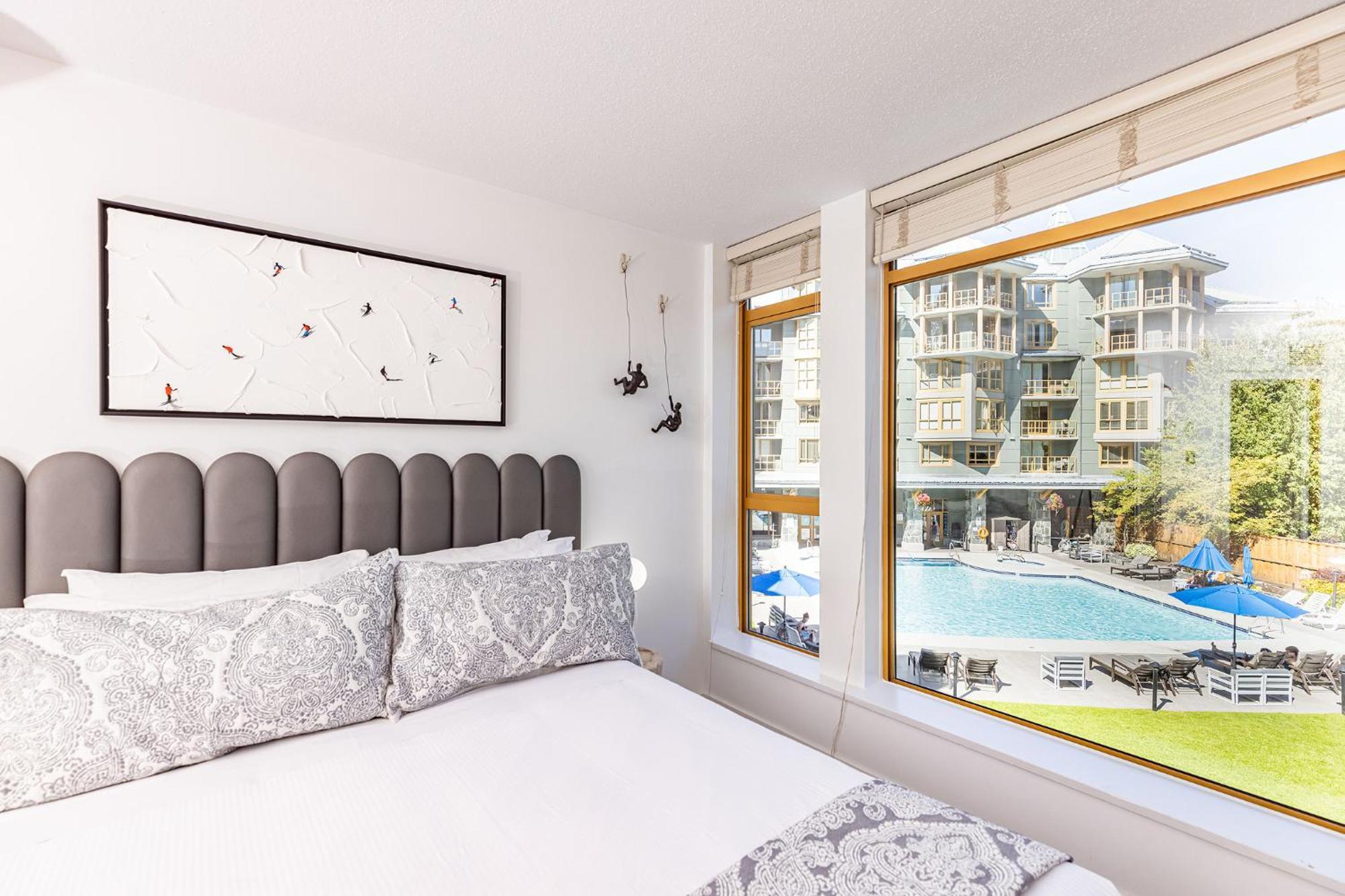 Cascade Lodge Premium Suite, With Pool & Hot Tub Whistler Buitenkant foto